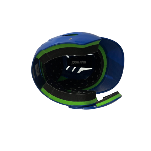 Casco de béisbol marucci